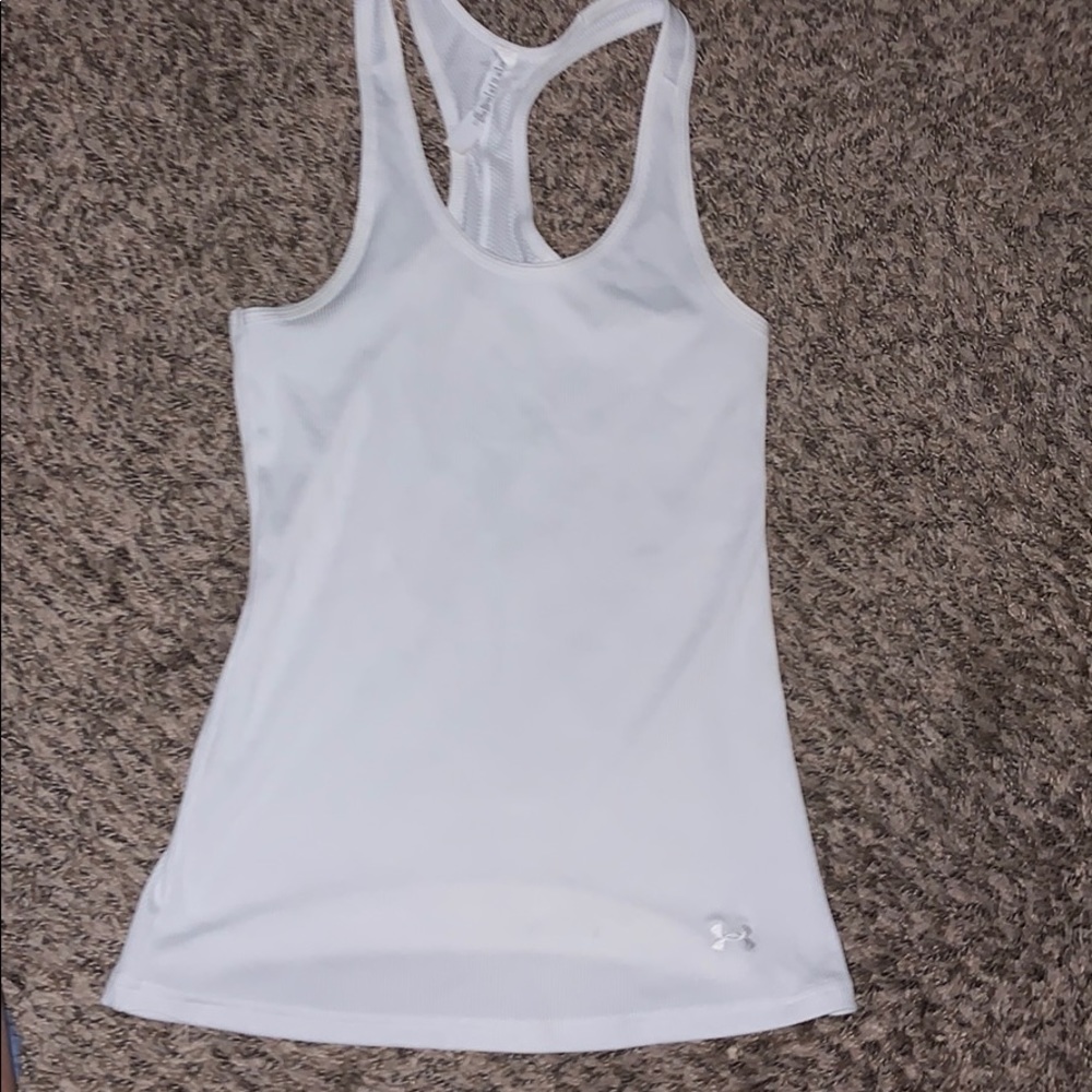 Under armour tank
